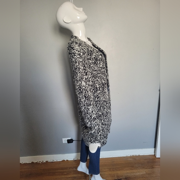 Brunette the Label Emily Oversized Cardigan, GUC, Size M/L - Picture 5 of 6